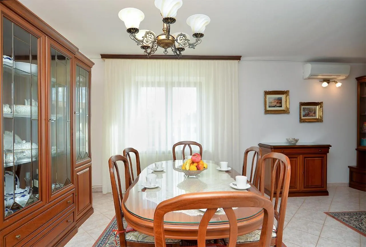 Apartments Valbandon 38 파자나 크로아티아